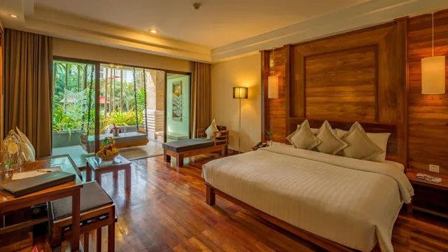 Cabana Pool Access، Angkor Miracle Resort and Spa 2/10