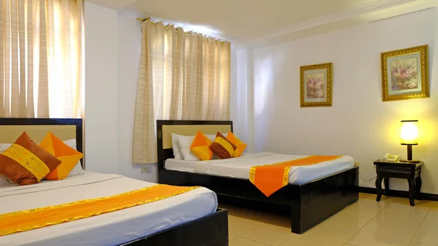 Pad, King Bed، Boracay Holiday Resort 2/10