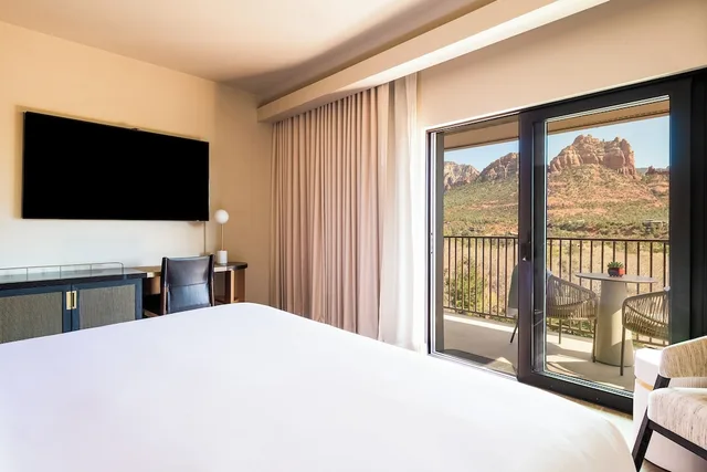 غرفة بسرير كينج، L Auberge de Sedona 1/5