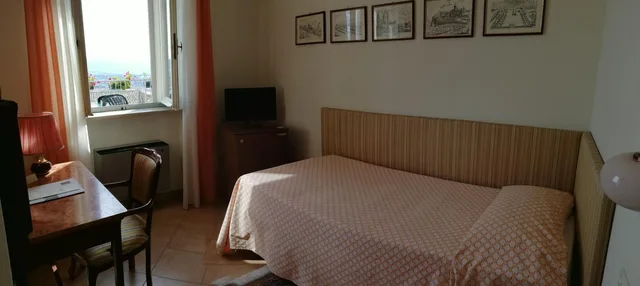 غرفة مفردة، Hotel Umbra 1/11
