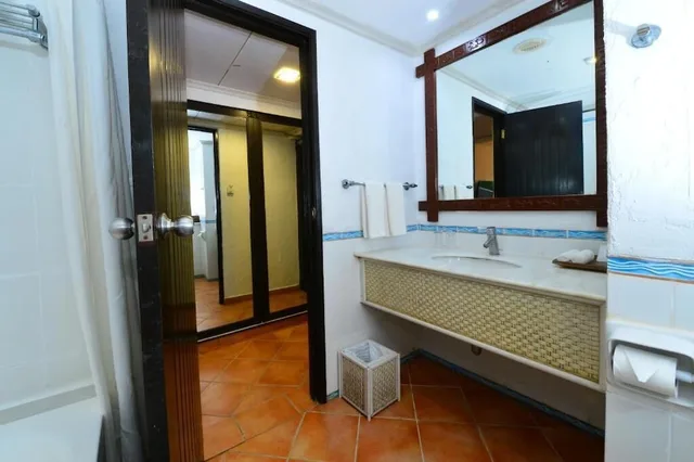Standard, Twin Beds, Sea View, Diani Reef Beach Resort and Spa 5/5
