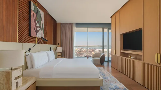 جناح تنفيذي بإطلالة على البحر، Rixos Premium Qetaifan Island North 2/7