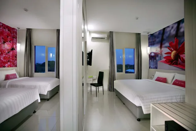 غرفة سوبيريور بسرير كوين، favehotel Langko Mataram - Lombok 2/3