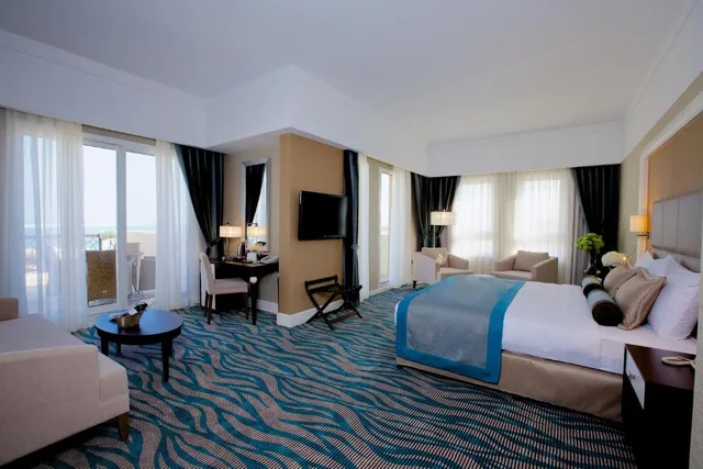 غرفة بريميوم بسرير مزدوج بإطلالة على البحر، Rixos Bab Al Bahr 2/3