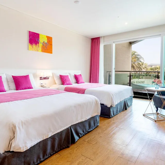 غرفة سوبيريور بسريرين منفصلين بإطلالة على الحديقة، The Four Graces Resort 2/7