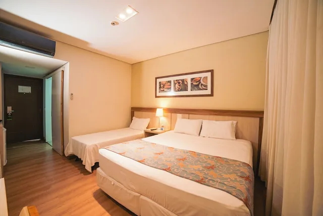 غرفة قياسية ثلاثية بثلاثة أسرّة، Interludium Iguassu Convention Hotel 1/9