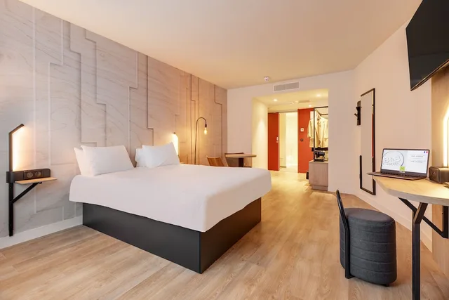 غرفة كومفورت مزدوجة، B&B HOTEL Lille Lillenium Eurasante 1/4