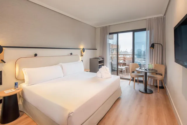 غرفة كلاسيكية، Hotel Madrid Alameda Aeropuerto, Affiliated by Melia 3/10
