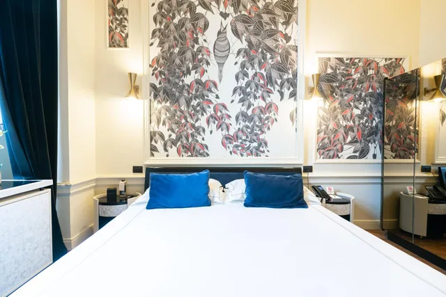 غرفة سوبيريور بسرير كوين، Roma Luxus Hotel 2/4