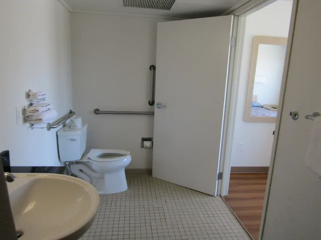 Senior, Double Bed, City View, Econo Lodge Inn & Suites Yuma 5/5