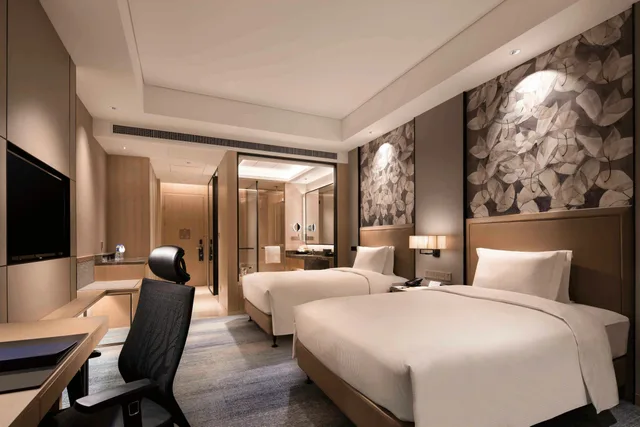 Room, Twin Beds, Doubletree By Hilton Yangzhou 5/6