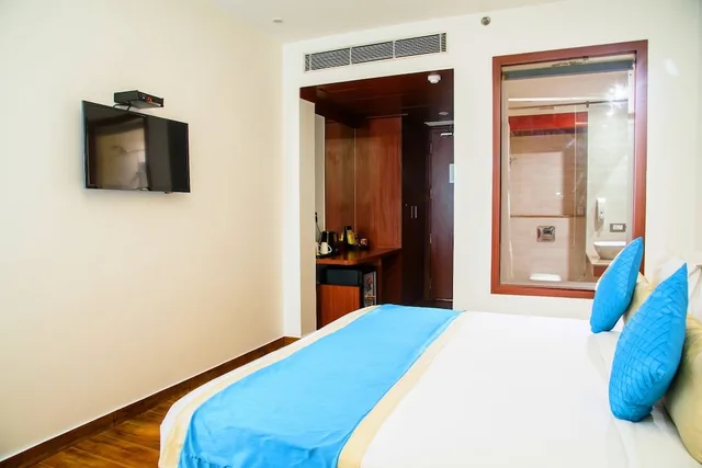 غرفة ديلوكس بسرير مزدوج بإطلالة على المدينة، Ascent Biz Hotel 3/4