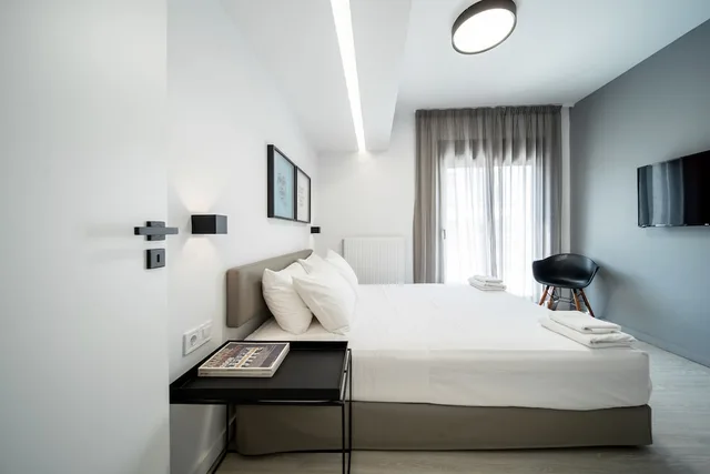 شقة فاخرة بسريرين مزدوجين بشرفة بـ3 غرف نوم مع أريكة، Heritage Boutique Apartments 6/9