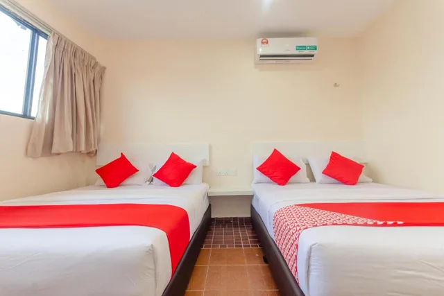 جناح عائلي، Skudai Hotel 8/10