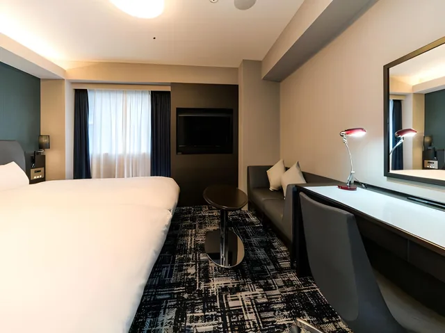Room Assigned on Arrival, Daiwa Roynet Nagoya Ekimae 1/2