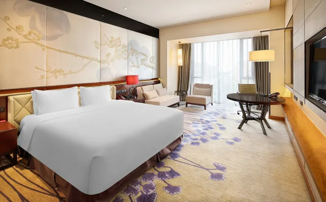 غرفة قياسية بسرير كينج، Crowne Plaza CHENGDU WEST 3/8