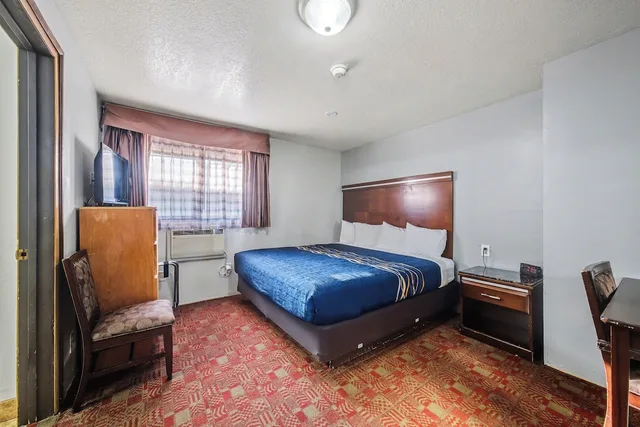 غرفة بسرير كينج، Travelodge by Wyndham Kanab 1/9