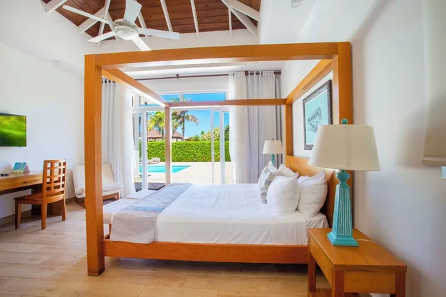 فيلا ديلوكس بسريرين كينج وسريرين كوين بـ3 غرف نوم، Ocean Village Deluxe Resort and Spa 2/10