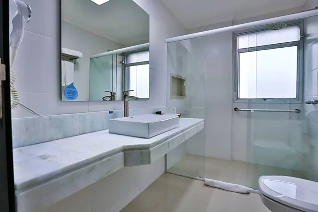 غرفة بريميوم بسرير مزدوج، Wyndham Golden Foz 3/3