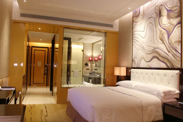 غرفة بسرير كينج، Hilton Zhengzhou 2/6