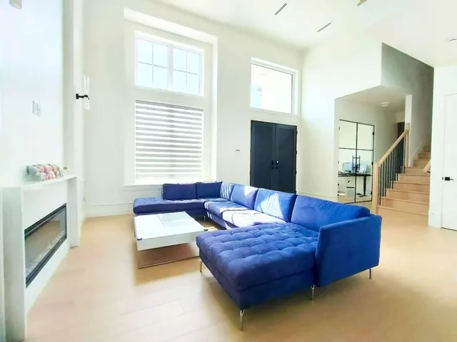غرفة إليت بسرير كوين، Vancouver-Beijing Bed and Breakfast 4/10