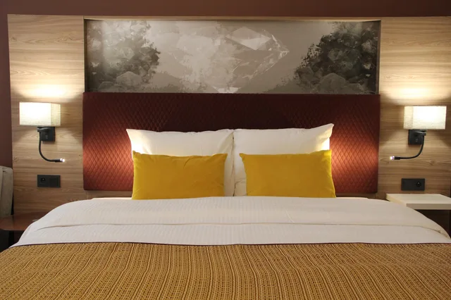 جناح، Leonardo Hotel Antwerp 2/2