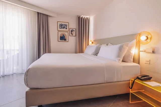 غرفة قياسية بسرير مزدوج بإطلالة على البحر، Hotel Ben Marsalforn Affiliated by Melia 2/8