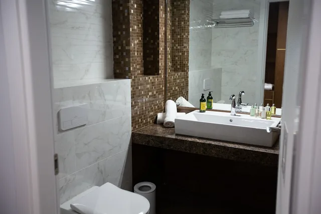 جناح جونيور بسرير كينج وسرير فردي مع أريكة، Elke Spa Hotel 4/6