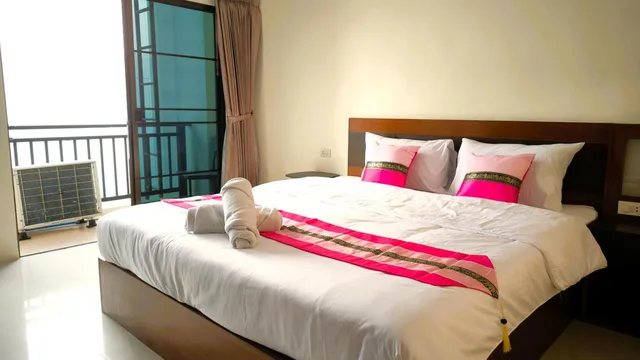 غرفة قياسية بسرير مزدوج، Lucky Patong Hotel 4/10