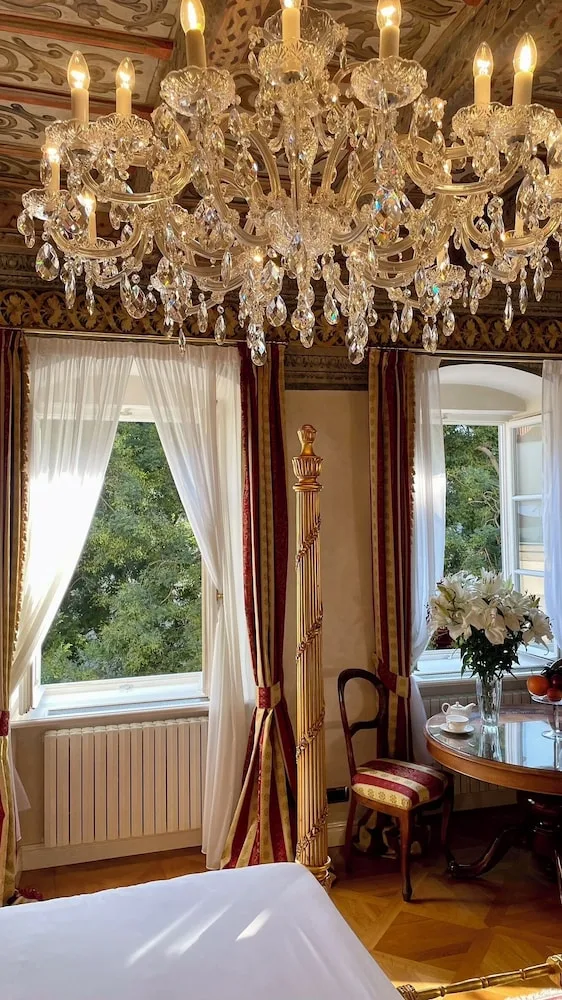 غرفة ديلوكس بسرير كوين، Alchymist Prague Castle Suites 3/5