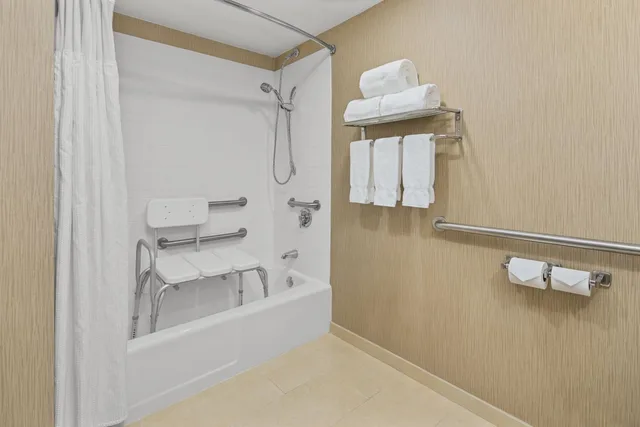 Room, Double Bed, Accessible, Crowne Plaza Hotel Greenville I 385 Roper Mtn Rd 2/3