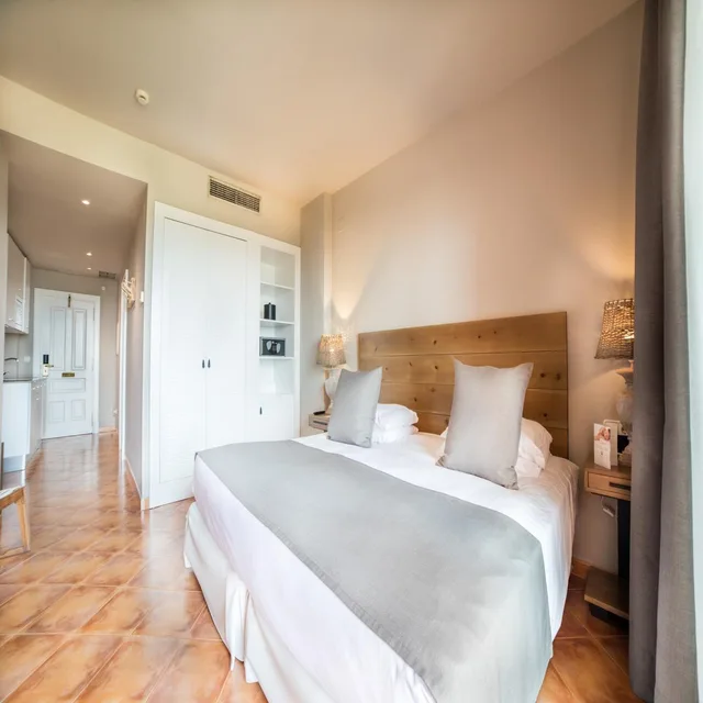 Superior, Double Bed, Balcony or Terrace، Ona Lomas Village - La Manga Club 1/4
