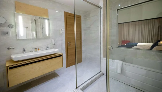 غرفة ديلوكس بسرير مزدوج مع سرير إضافي، Best Western Premier Ark Hotel 3/4