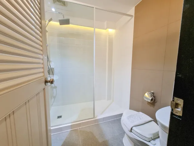 غرفة قياسية بسرير كوين، Prs Hotel 8/8