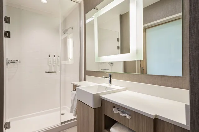 جناح بسرير كينج مع أريكة، SpringHill Suites by Marriott West Sacramento 3/8