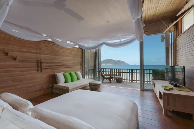 Duplex, Pool, Villa, King Bed, Ocean View، Six Senses Con Dao 1/3