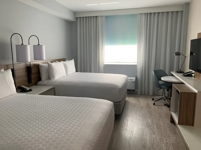 غرفة بسريرين كوين لذوي الإعاقة، Wyndham Garden Miami International Airport 6/10