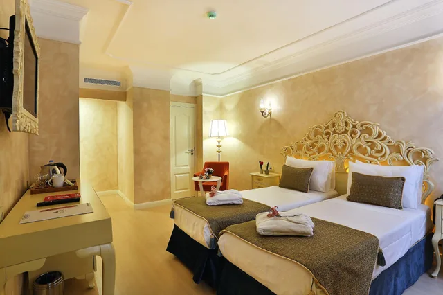جناح عائلي بإطلالة على المدينة بغرفتي نوم، EDIBE SULTAN HOTEL 4/11