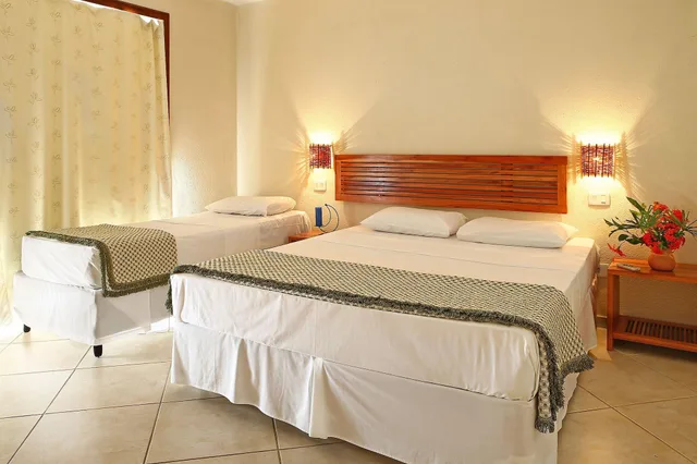فيلا، La Torre Resort 1/3