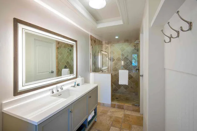 غرفة قياسية بسرير كوين، Hawks Cay Resort 2/3