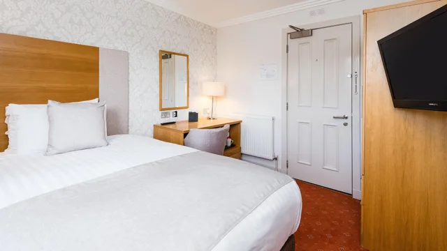 غرفة تنفيذية مفردة، Fishers Hotel 2/5