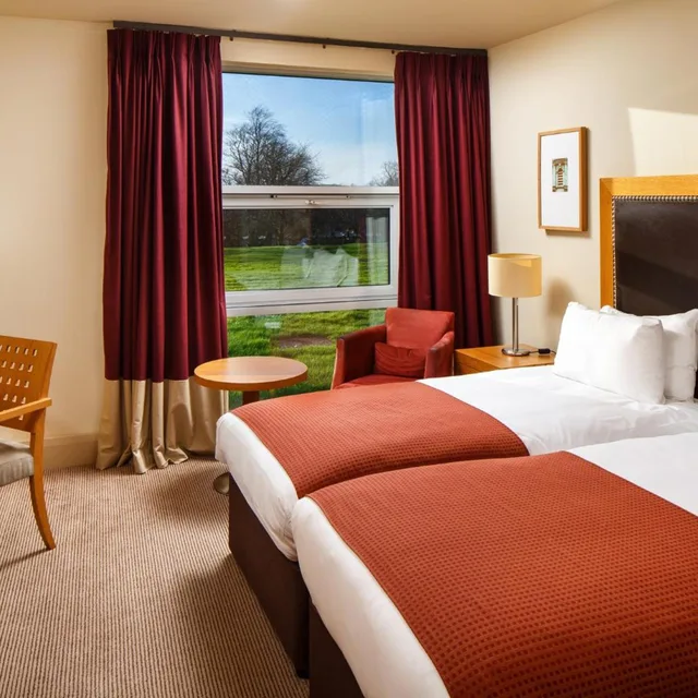 غرفة بسرير مزدوج لذوي الإعاقة، HOLIDAY INN DUMFRIES 1/9