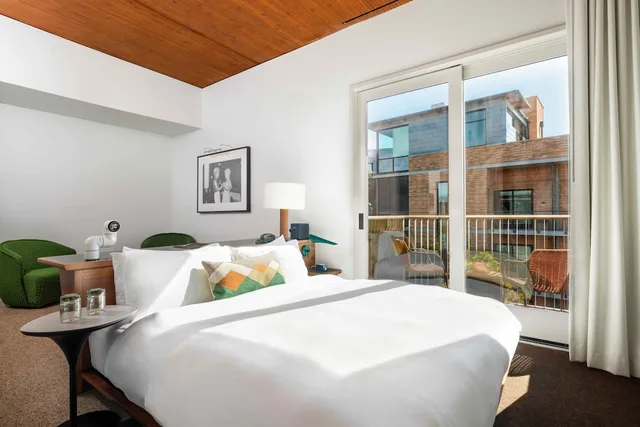 غرفة بسرير كينج بشرفة، Hotel Magdalena 2/8
