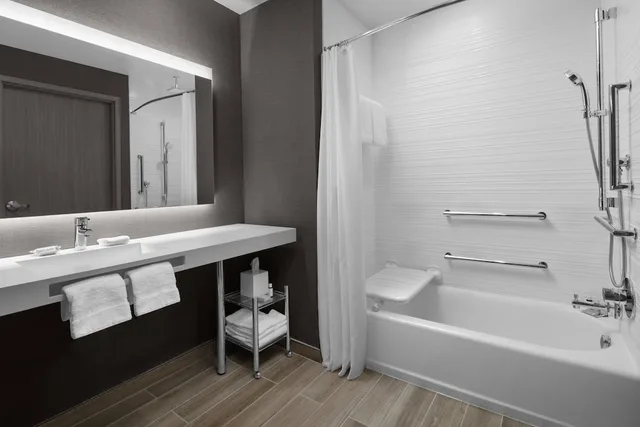 غرفة بسريرين كوين لذوي الإعاقة، AC Hotel Miami Dadeland 2/2
