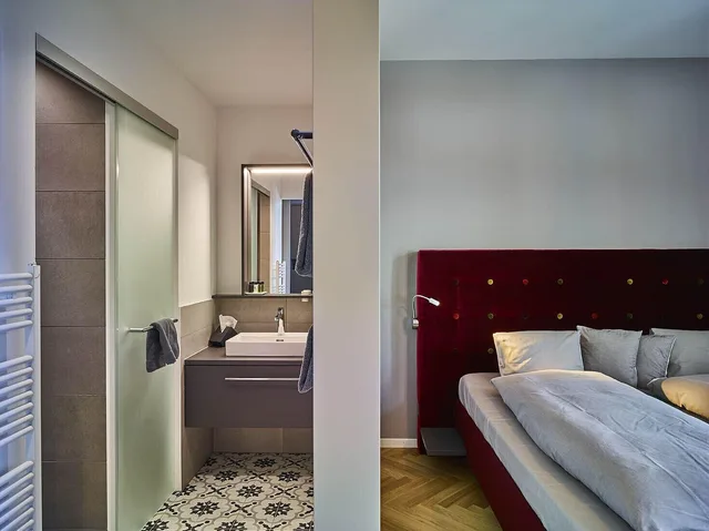 medium، Hotel Bellevue Terminus 1/2