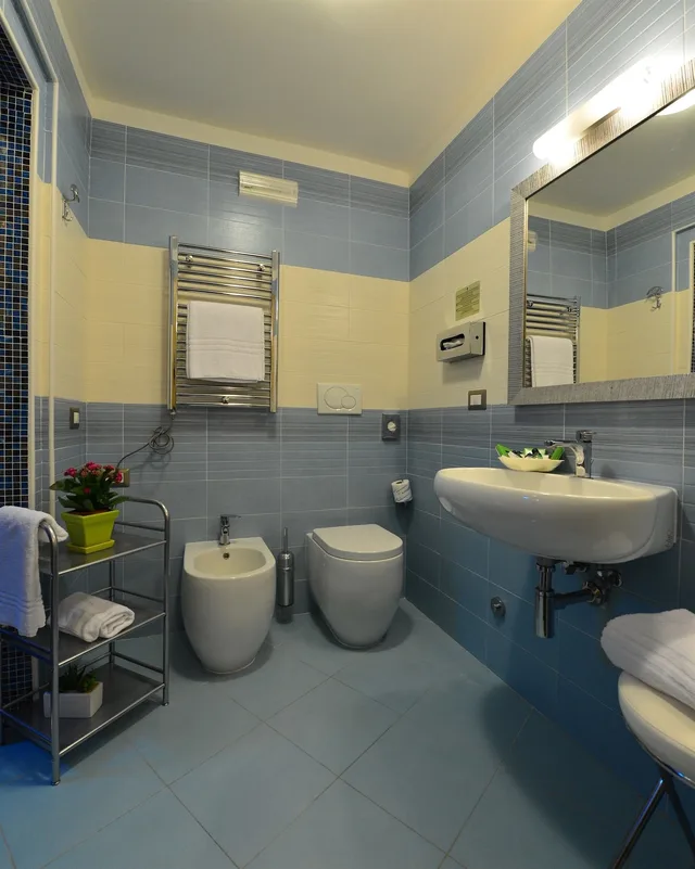 غرفة بريستيج جونيور ثلاثية بسرير مزدوج، Relais Parallelo 41 3/4