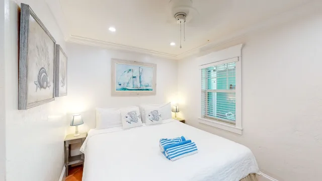 Suite, King Bed, Resort View, Terrace، Tropic Isle Beach Resort 1/10