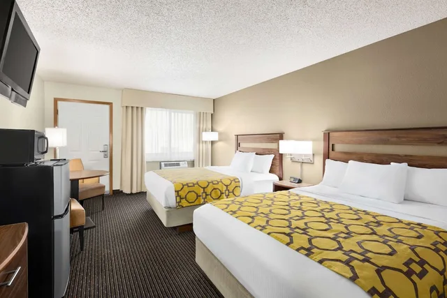 غرفة بسريرين كوين، Baymont By Wyndham Whitefish 2/6