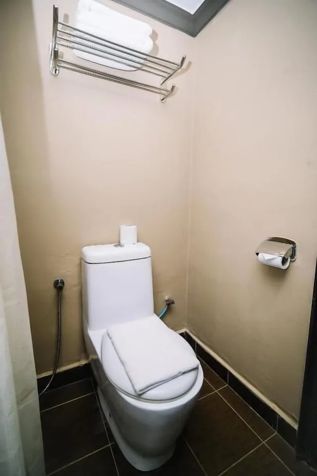 غرفة قياسية بسريرين منفصلين، Kingston Hotel 9 @ Jonker Street, Melaka 5/5
