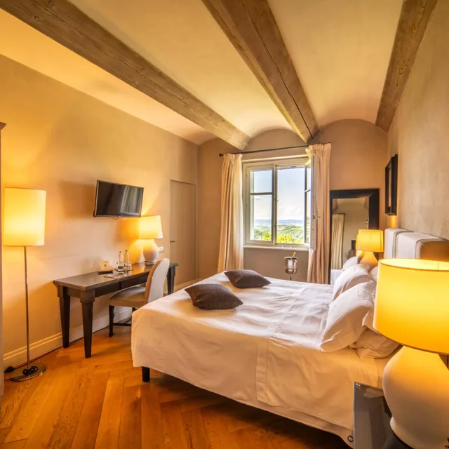 غرفة ديلوكس بسرير مزدوج أو سريرين منفصلين، Relais Villa D'Amelia 1/10
